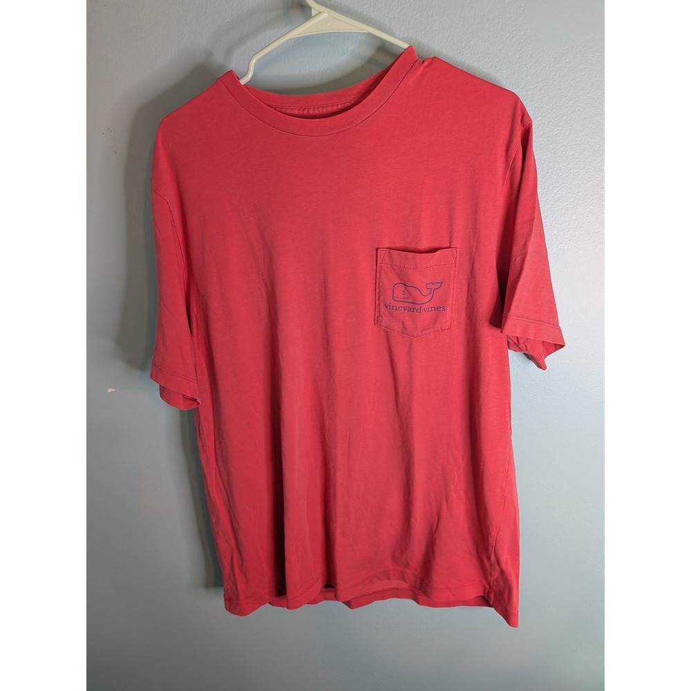 Vineyard Vines Mens Coral Red Fishing Graphic Pocket T-Shirt Size M Cotton